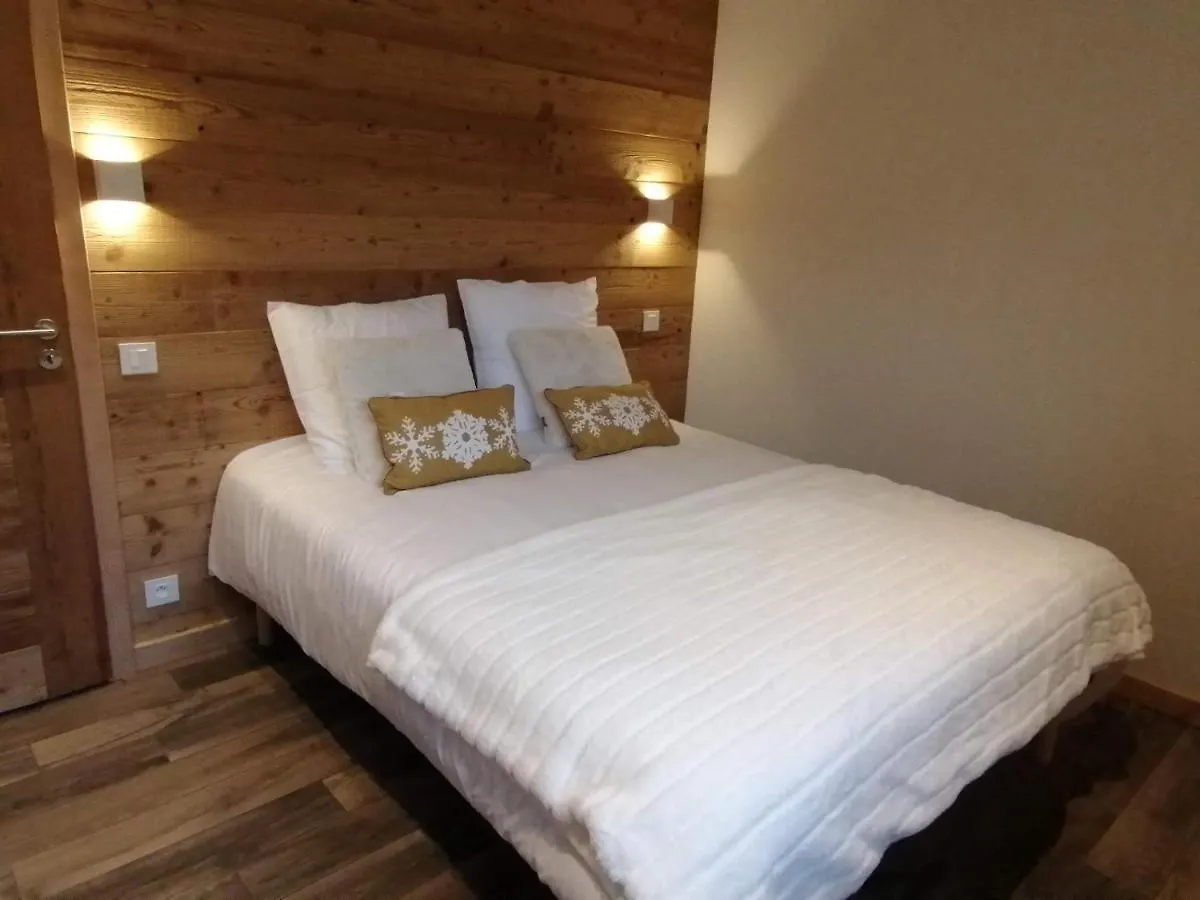 Apartment Chez Leon, Jacuzzi Et Sauna Des Le 1Er Septembre 2025 Samoens